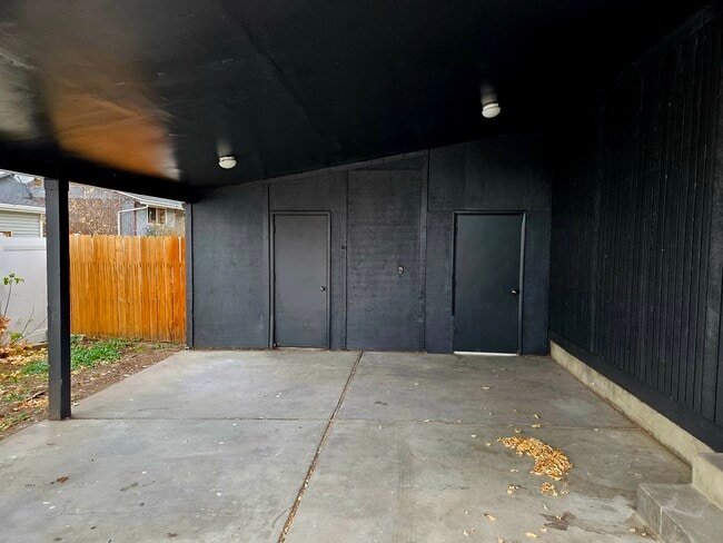 Foto del edificio - 1968 E 5850 S