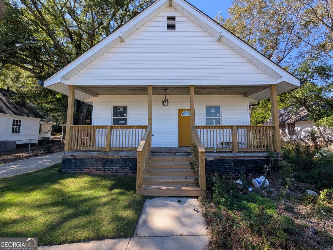 Foto principal - 108 Corinth Rd