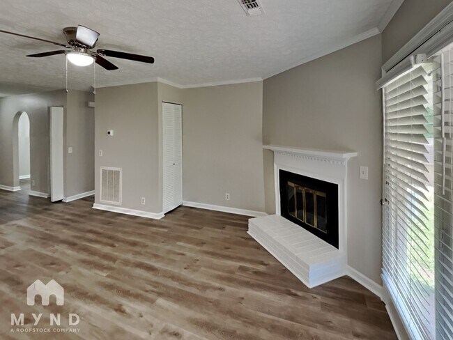 4404 Falling Leaf Ln - House Rental in Nashville, TN | Apartments.com