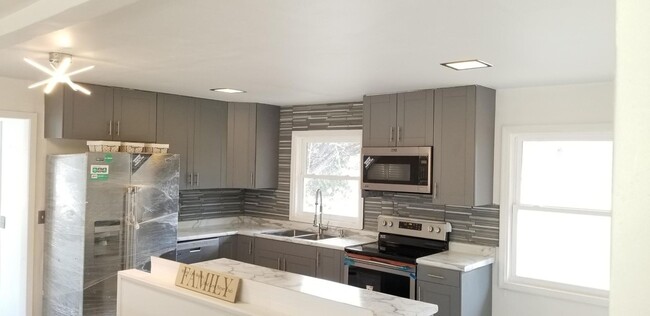 Kitchen - N3689 Lux Ln