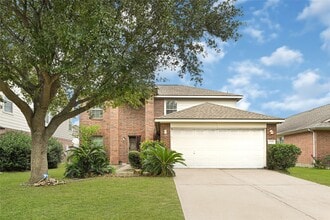 Building Photo - 15230 Weeping Cedar Ln