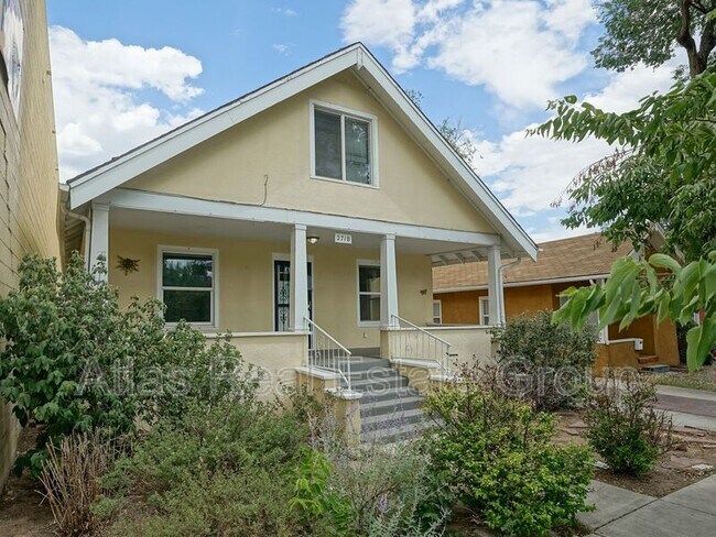 Building Photo - 2718 W Colorado Ave