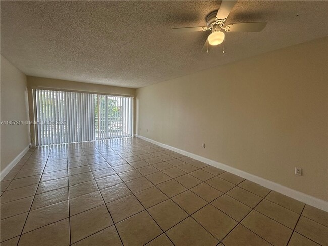 Building Photo - 4255 N University Dr