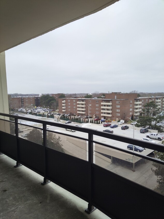 Balcony - 363 Geneva St
