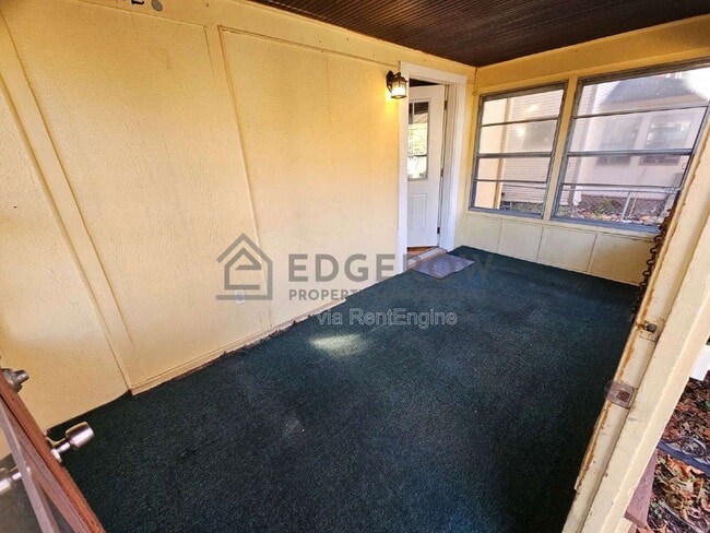 Foto del edificio - 1522 North Ave NE