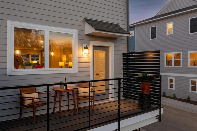 Private balcony overlooking wooded view. - 1421 Lithium Ln