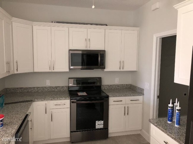 Foto del edificio - 746 Seven Gables Cir SE