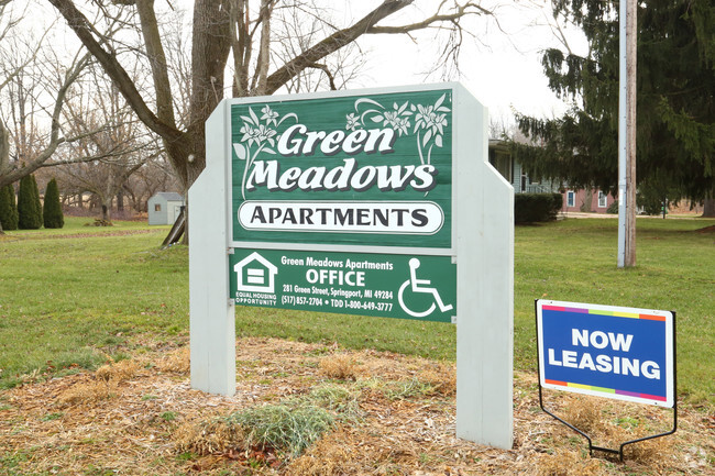 Building Photo - Green Meadows Apartments