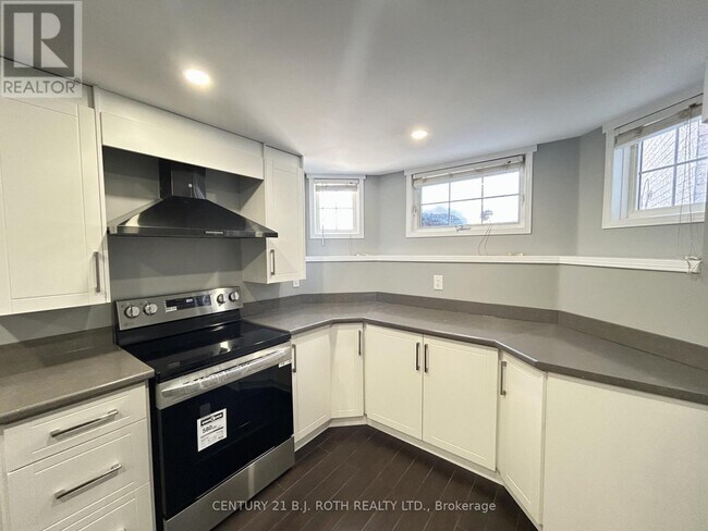 Photo du bâtiment - 140 Monique Crescent