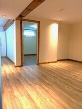 Building Photo - 5 Windermere Crt