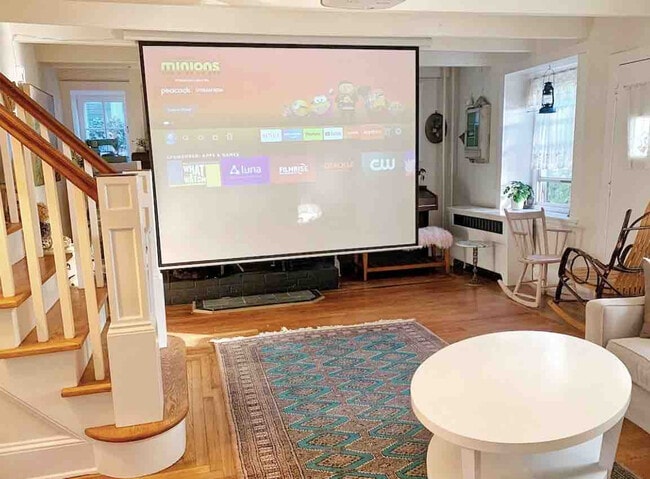 Building Photo - 54 River Dr