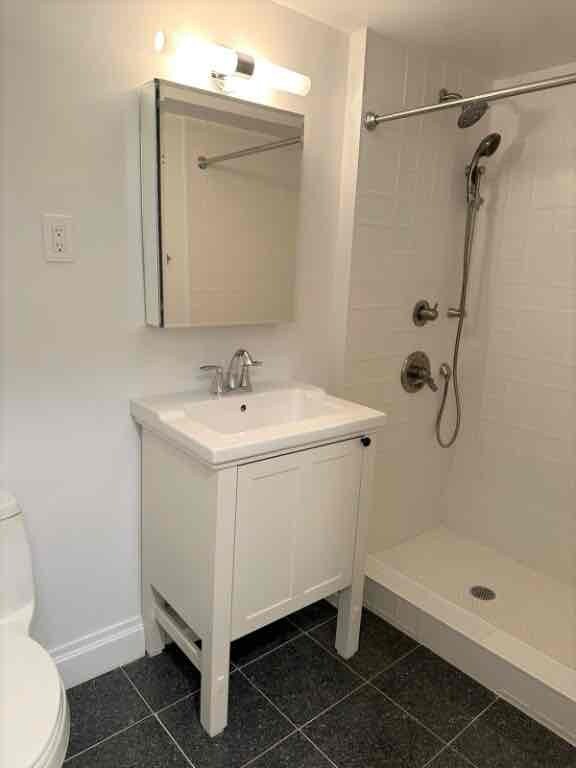 Foto del edificio - 190 W 82nd St