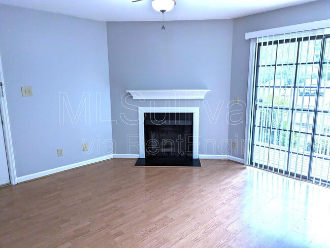 Building Photo - 3700 Chimney Ridge Pl