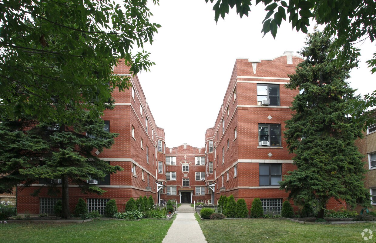 Foto del edificio - 3930-3934 N Keeler Ave