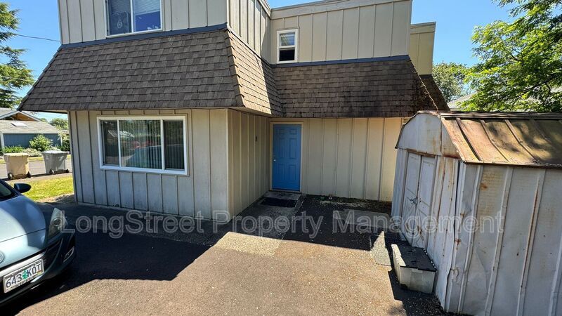 Foto principal - 1310 NW Fillmore Ave