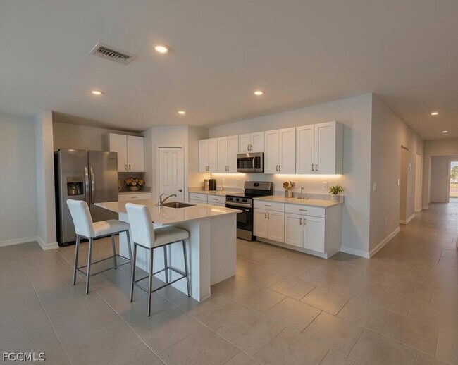 Foto del edificio - 17240 Cantu Ct