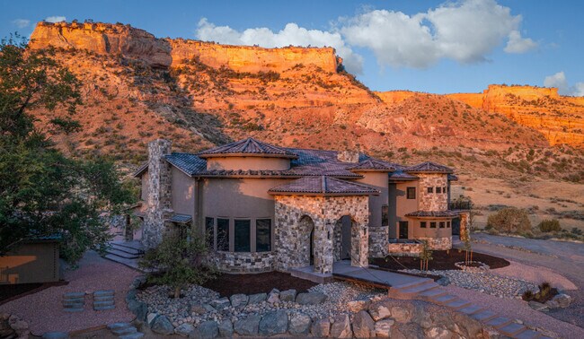 DJI_N 2 - 1785 Broadway