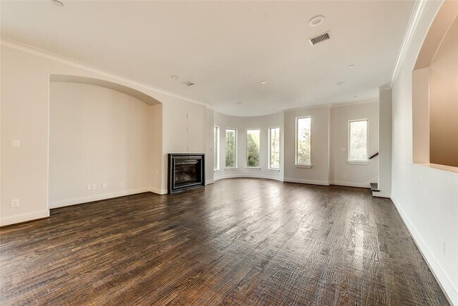 Building Photo - 4111 Rawlins St