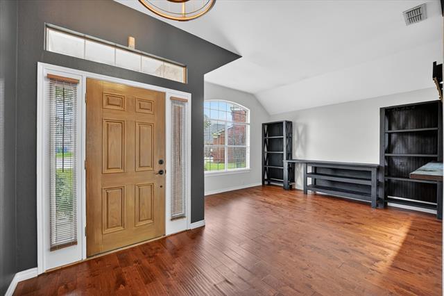 Building Photo - 4909 Lansdale Dr