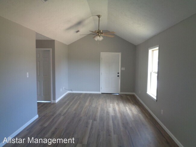 Building Photo - 3 br, 2 bath House - 1582 CR 885
