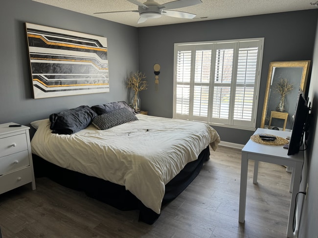 Building Photo - 5978 Chasewood Pky