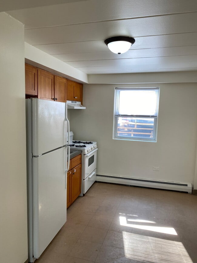 Building Photo - 5741 W 35th St