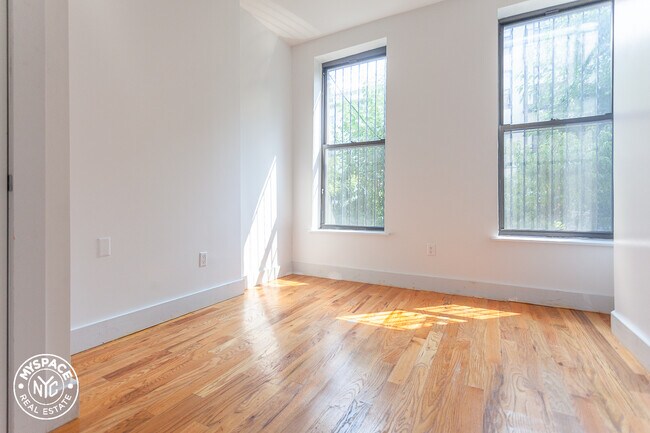 Building Photo - 1358 Dekalb Ave