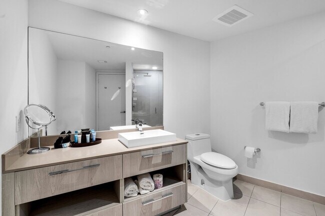 Foto del edificio - 1803 S Ocean Dr