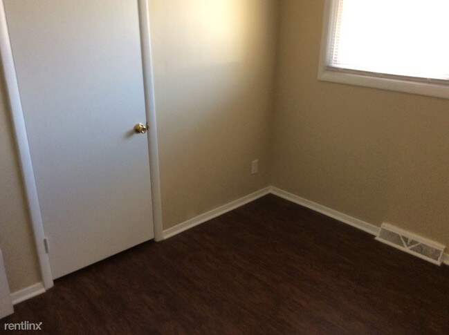 Foto del edificio - 2427 Afton Ln