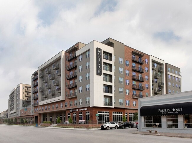 Building Photo - Modera Washington