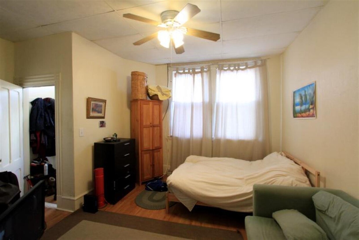 Foto principal - 79 Kinnaird St
