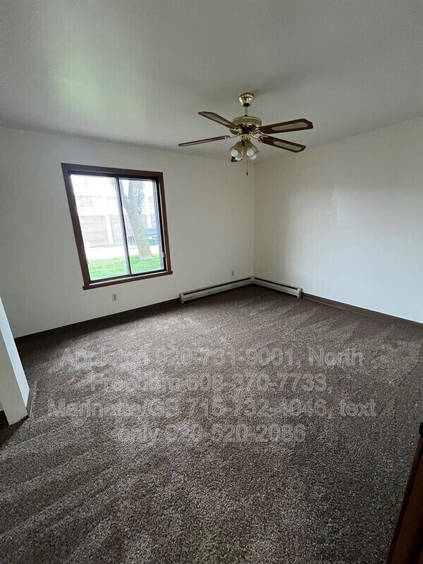 Foto del edificio - 129 E Mitchell Ave