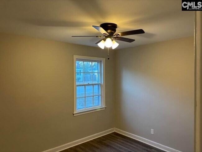 Foto del edificio - 2842 Superior St