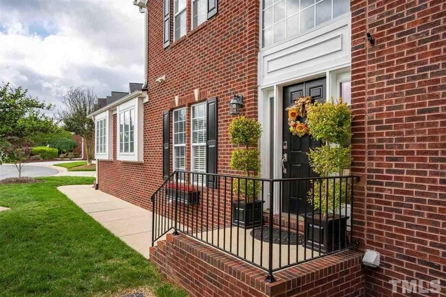 Photo - 125 Grande Dr House