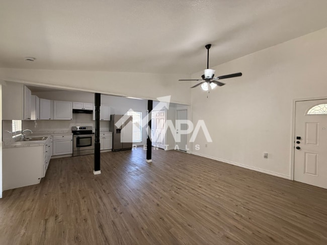 Building Photo - 4558 Los Ranchitos St