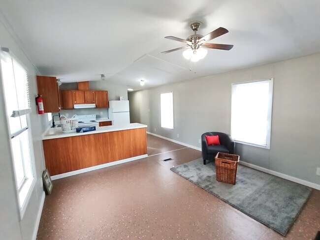 Foto del edificio - 31 Deerwood Park