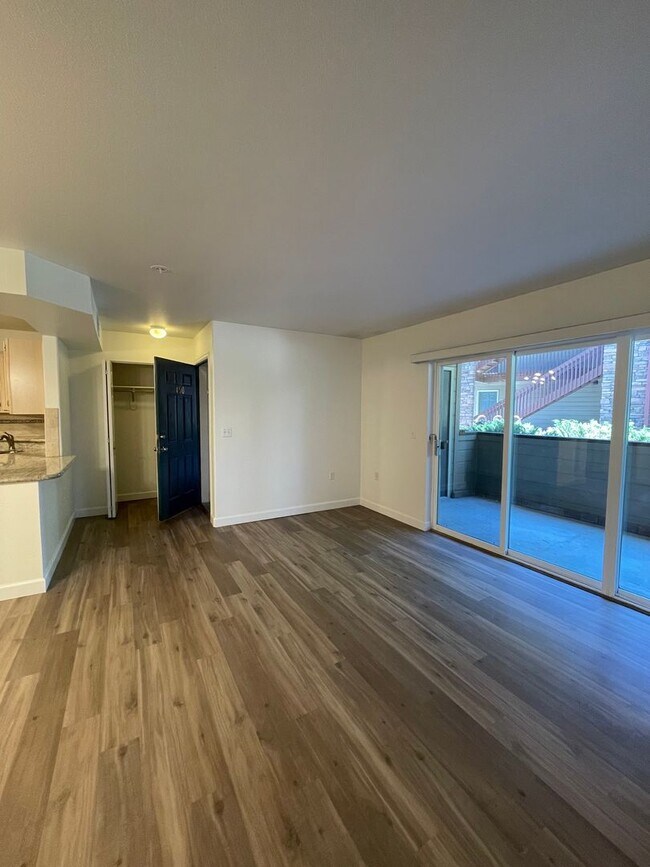 Foto del edificio - Stunning First-Floor Condo SE Ft. Collins
