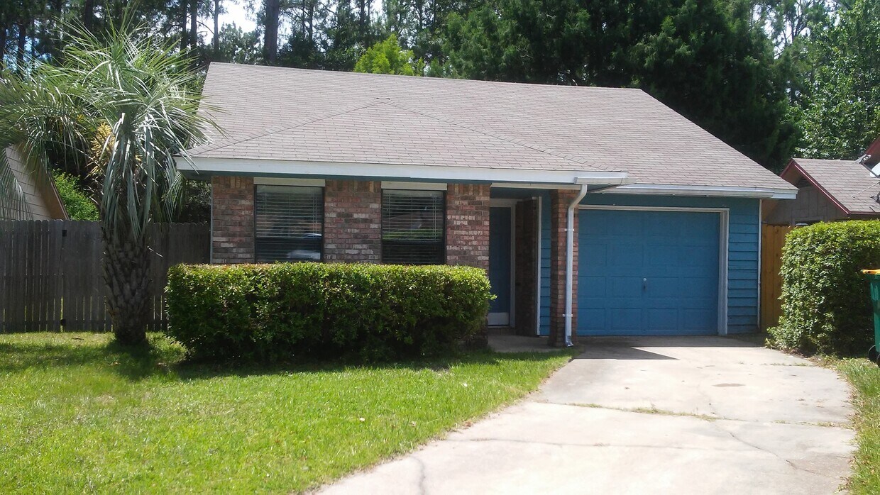 Adorable 3 Bed 2 Bath House for rent House Rental in Fort Walton
