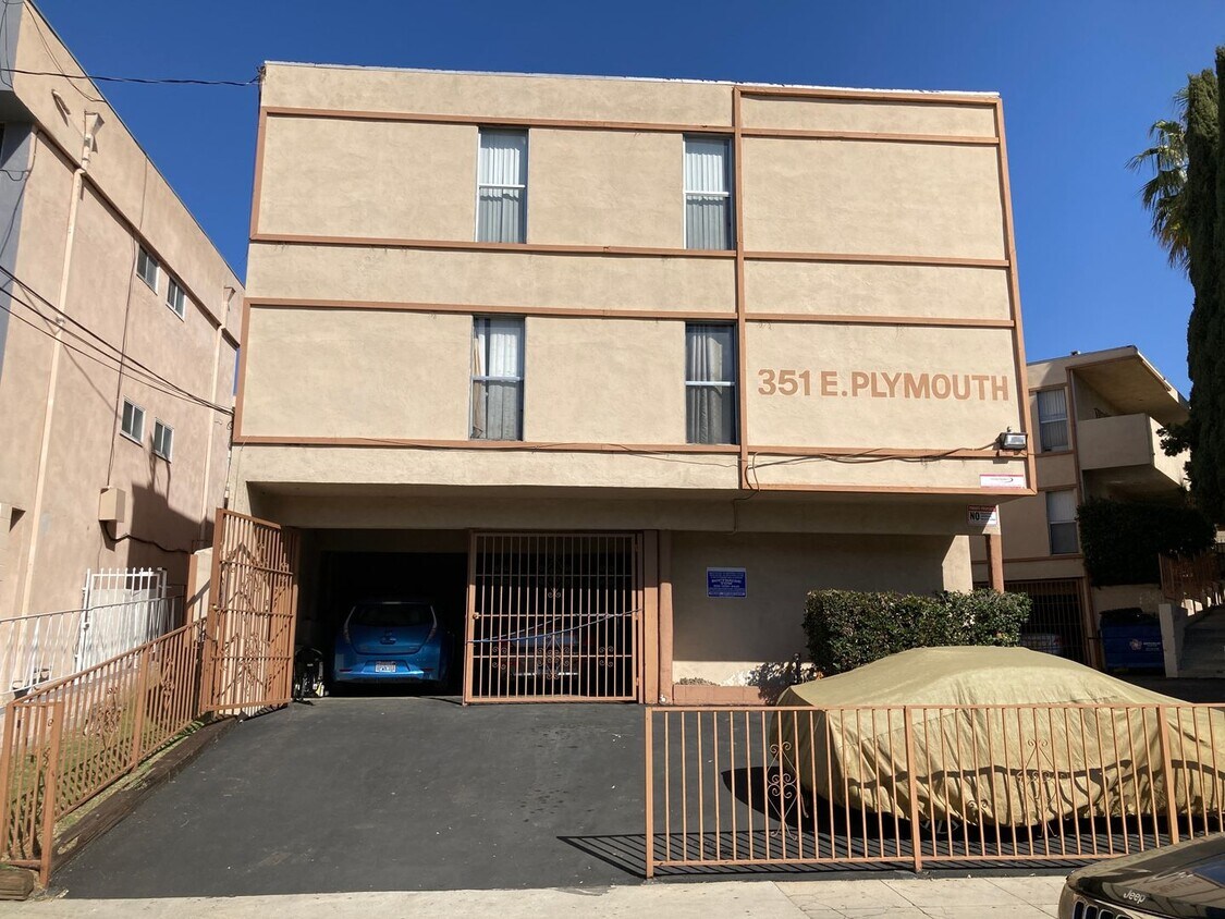 Foto principal - 351 Plymouth St
