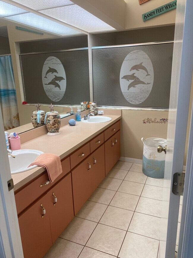 Foto del edificio - 2195 W Tall Oaks Dr