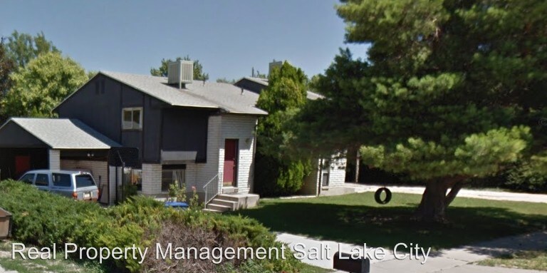 Primary Photo - 665 E Malibu Dr