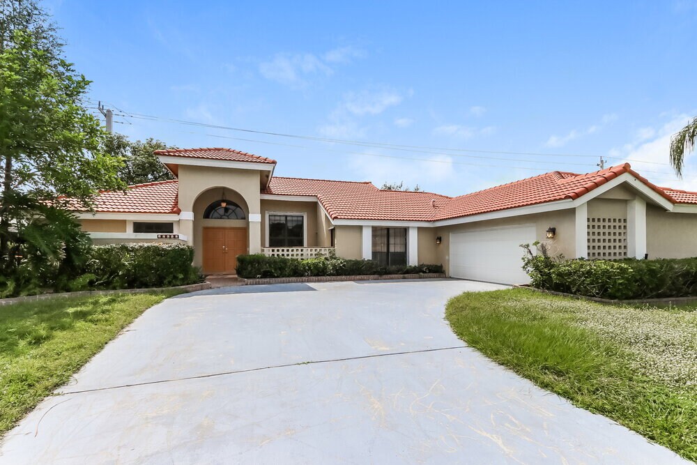 Foto principal - 12646 Buckland St