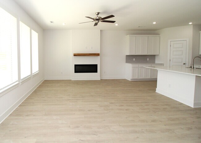 Foto del edificio - 2309 Langford St