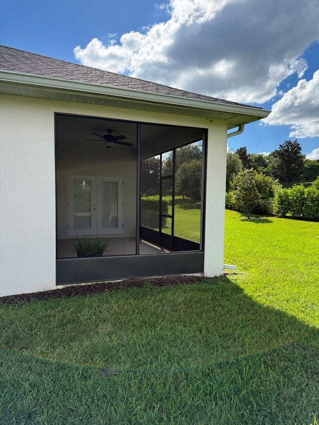 Building Photo - 1038 Green Gate Blvd