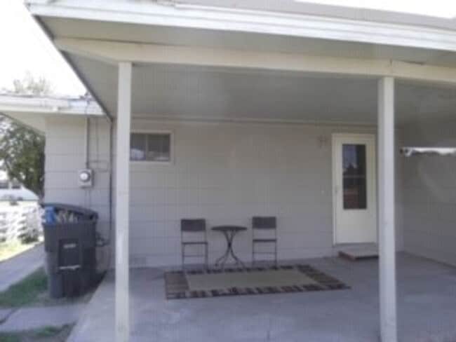 Building Photo - 711 Murphy Dr