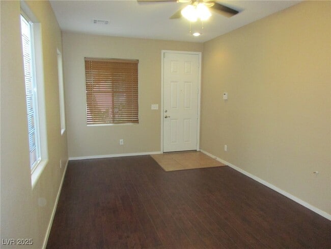 Building Photo - 896 Sheerwater Ave