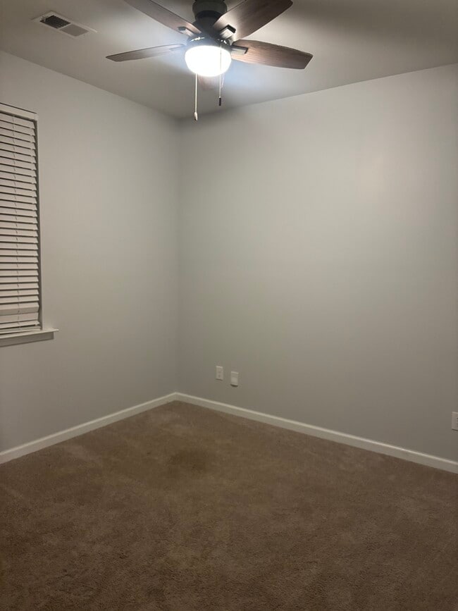 Building Photo - 1003 Peridote Wy