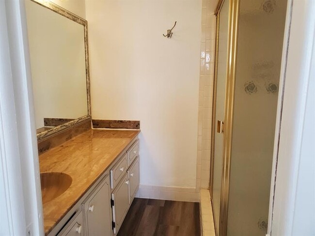 Foto del edificio - 6050 NW 64th Ave