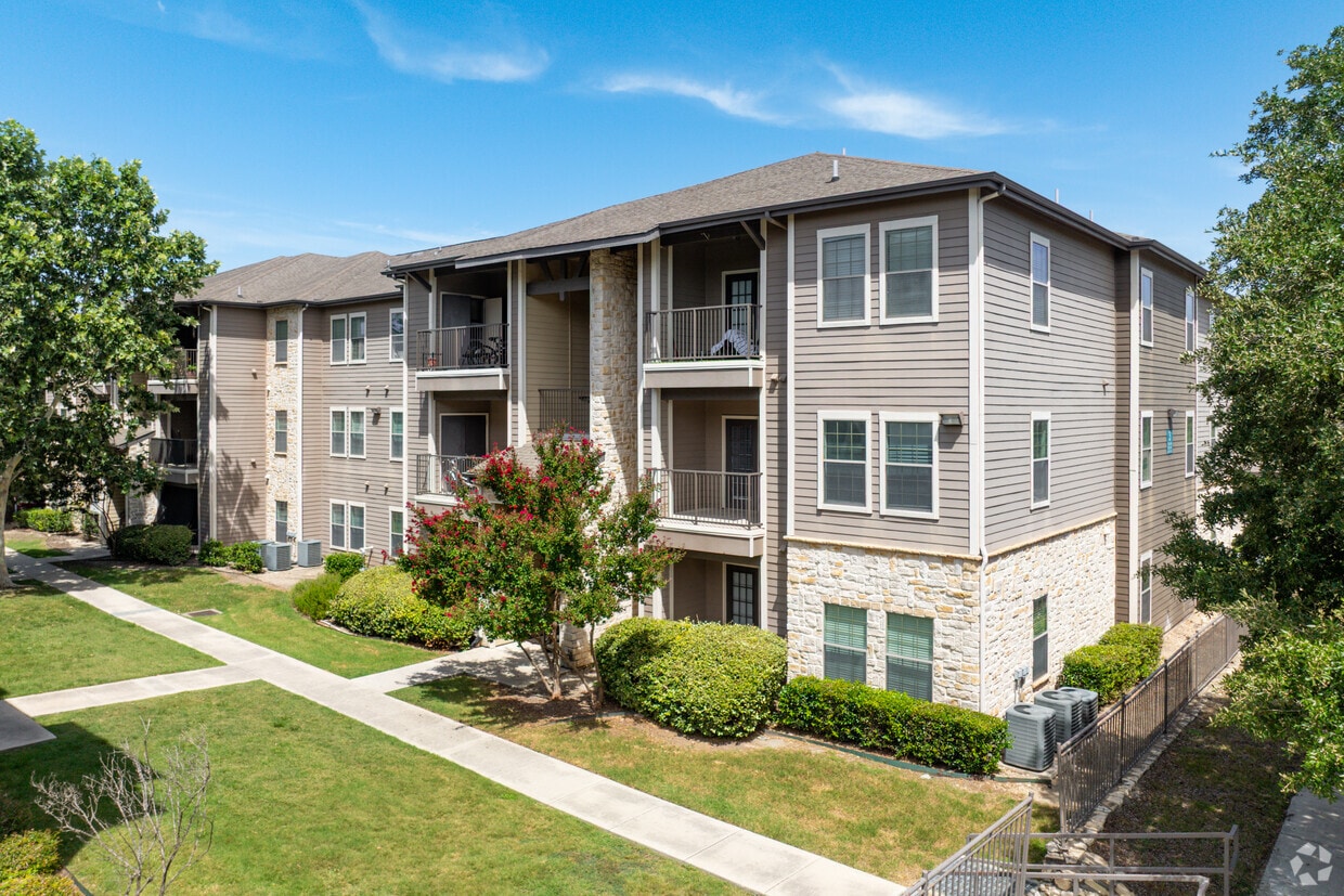 Primary Photo - StoneHaven Apartment Homes