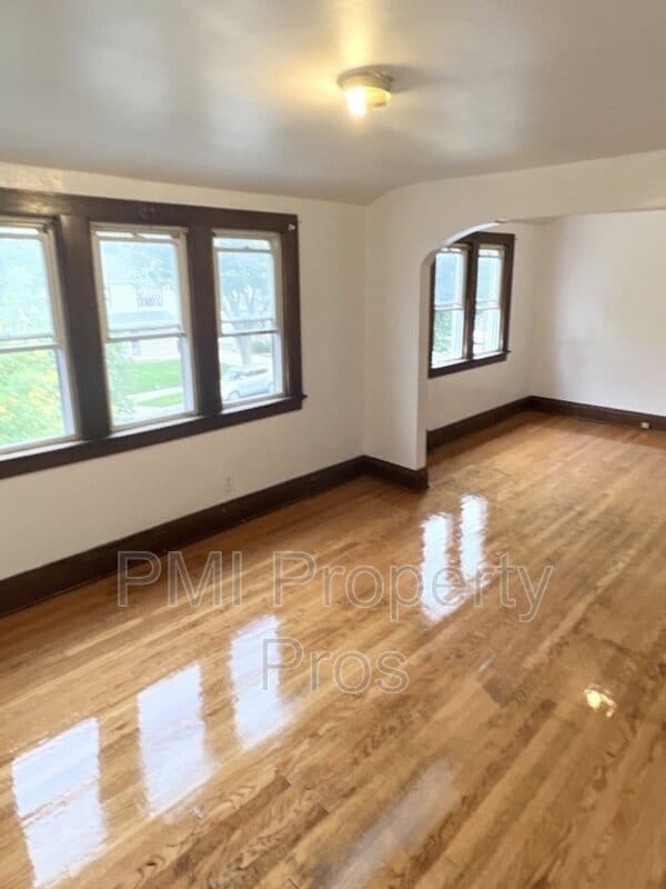 Building Photo - 2739A N 57th St